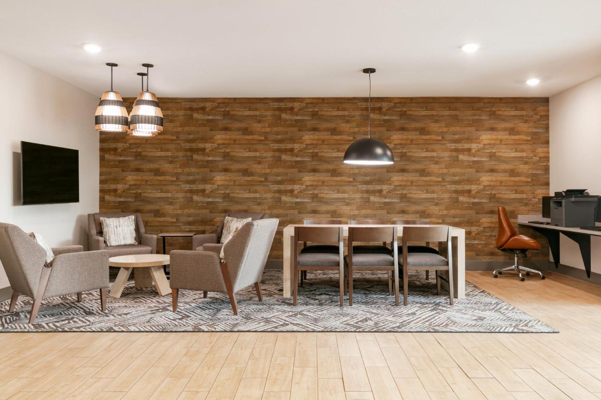 Candlewood Suites Kansas City Northeast By Ihg Εξωτερικό φωτογραφία