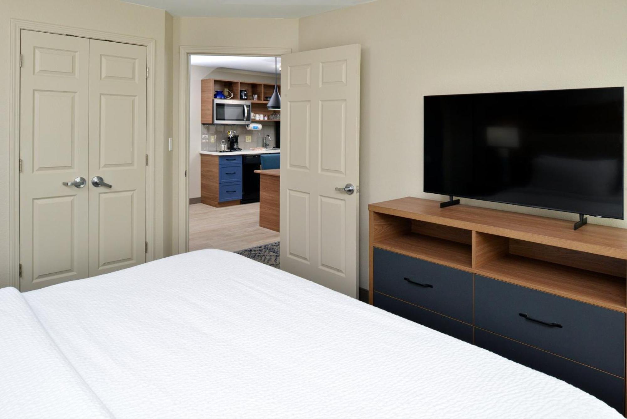 Candlewood Suites Kansas City Northeast By Ihg Εξωτερικό φωτογραφία