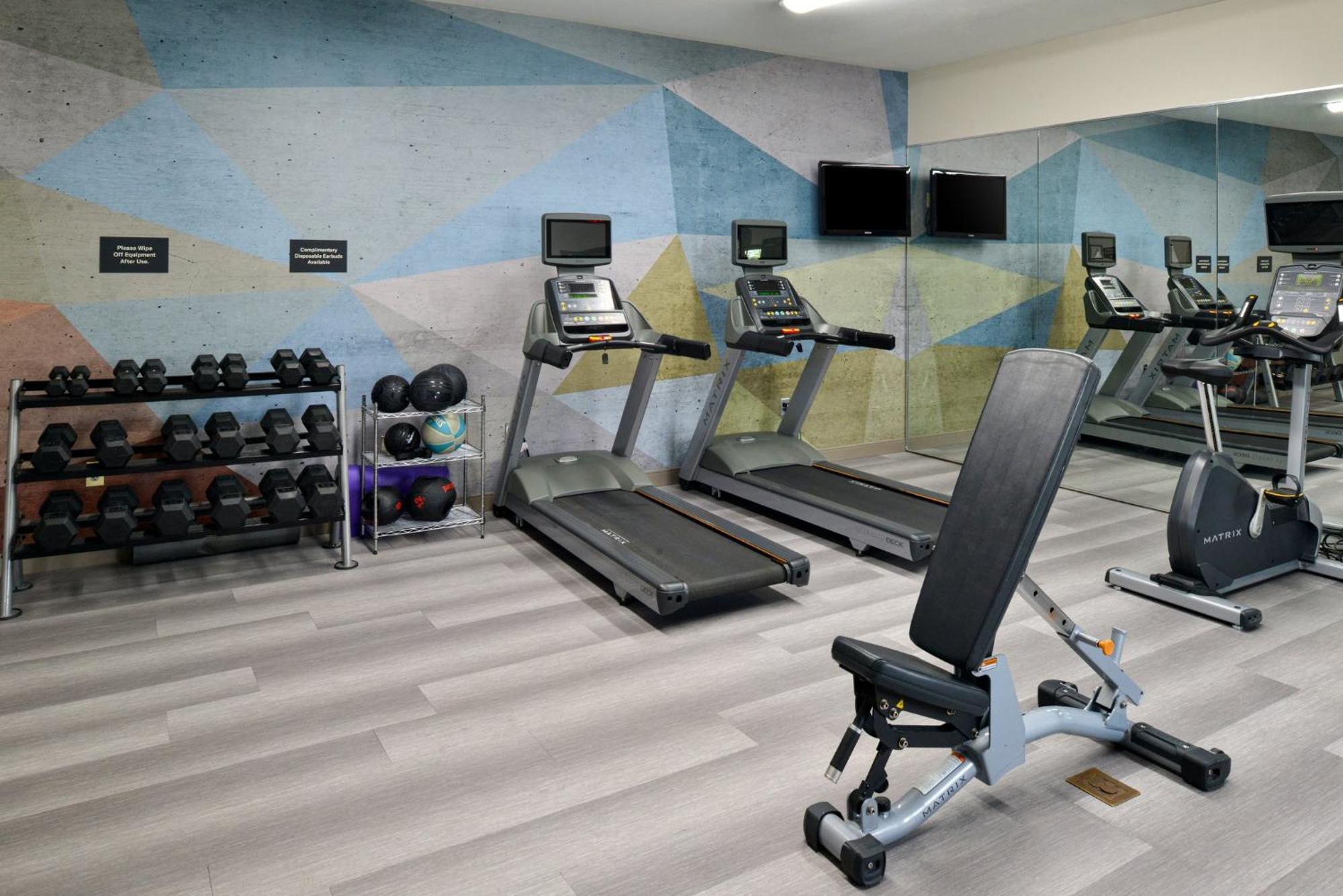 Candlewood Suites Kansas City Northeast By Ihg Εξωτερικό φωτογραφία