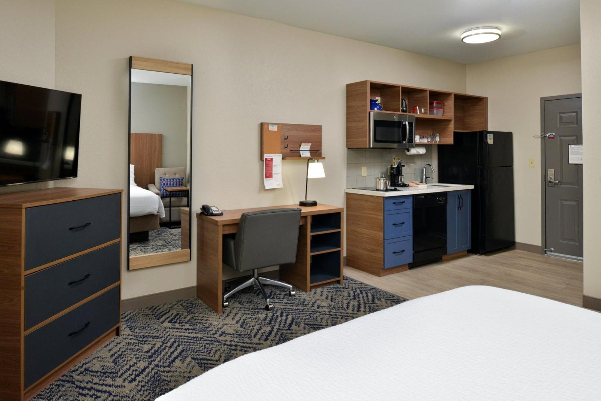 Candlewood Suites Kansas City Northeast By Ihg Εξωτερικό φωτογραφία